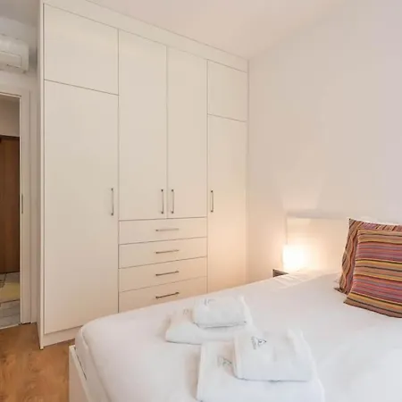 Aquarelle Breeze Apartment